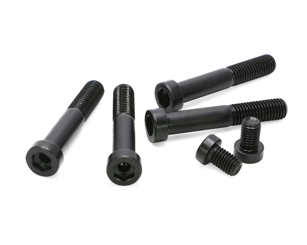 Hexagon socket thin head cap screws with pilot recess